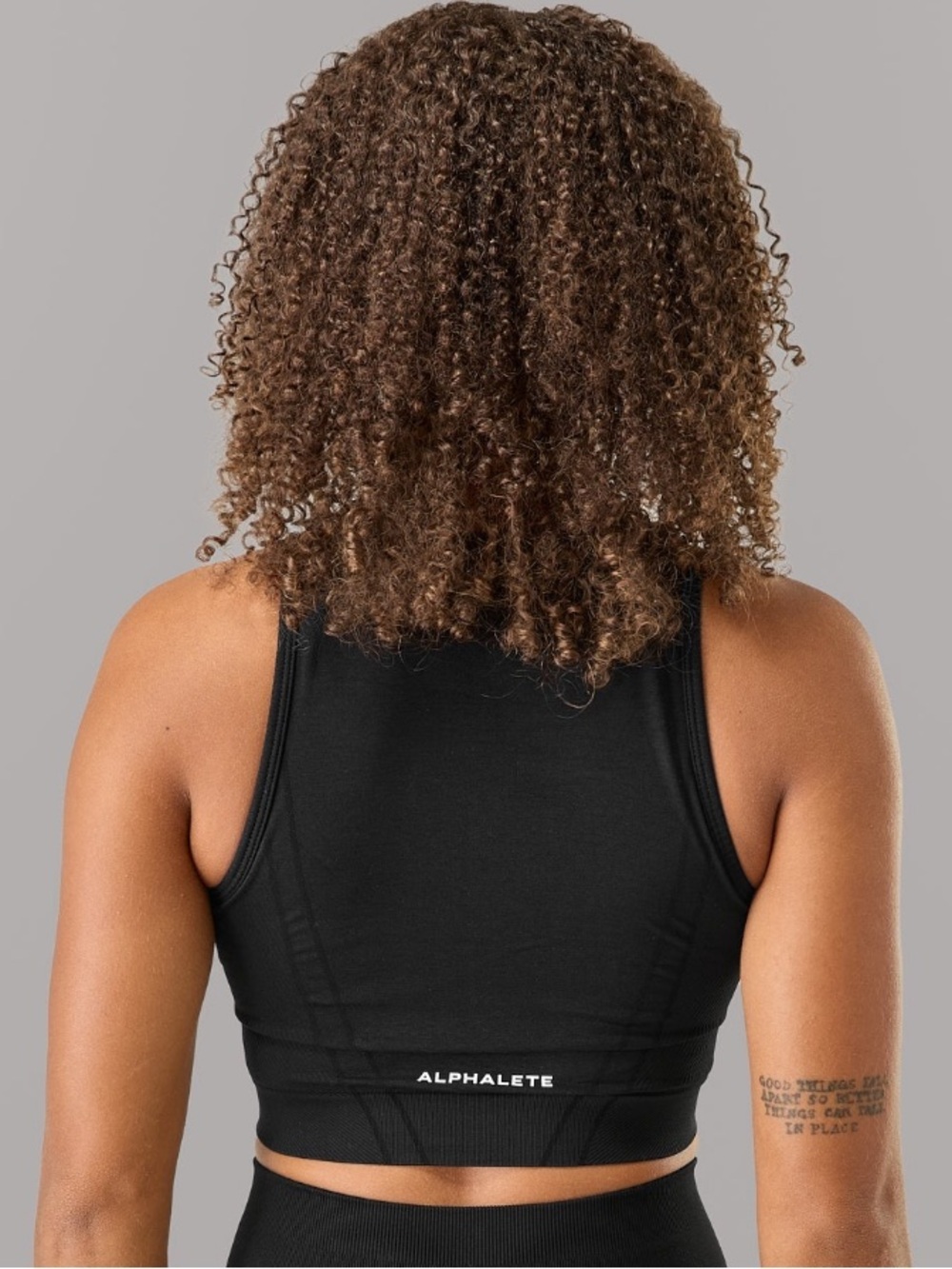 NEW Alphalete Stratus Seamless Crop Tank Black Workout Top